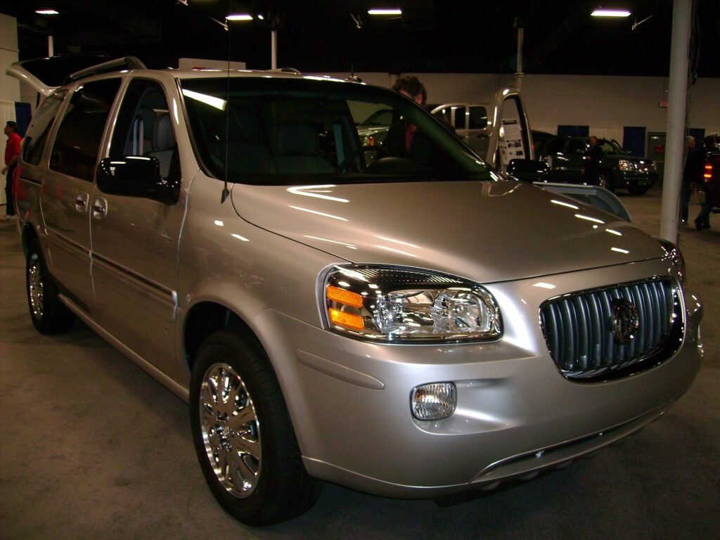 Buick Terraza photo