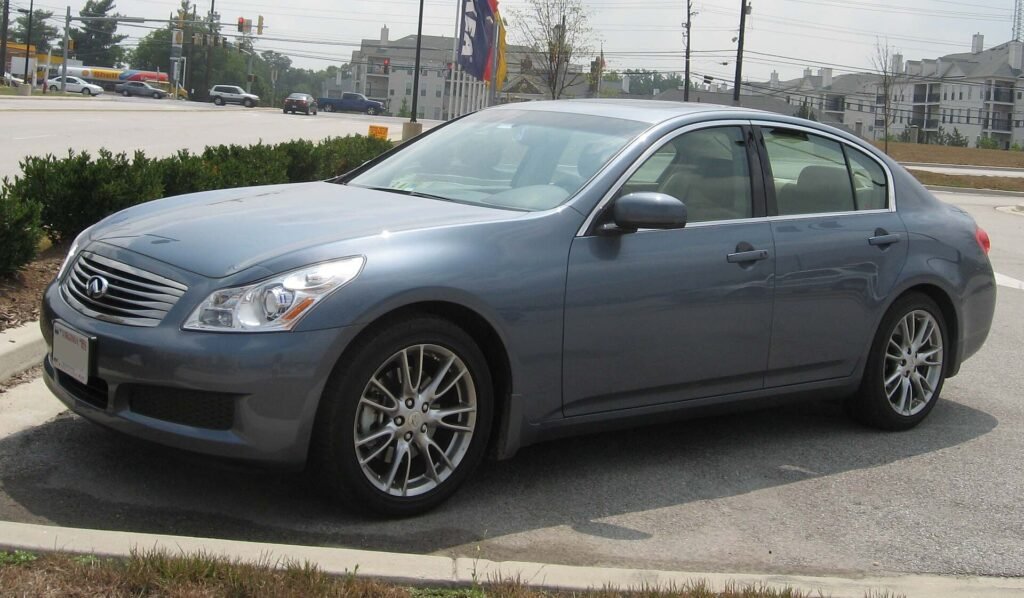 Infiniti G35 photo