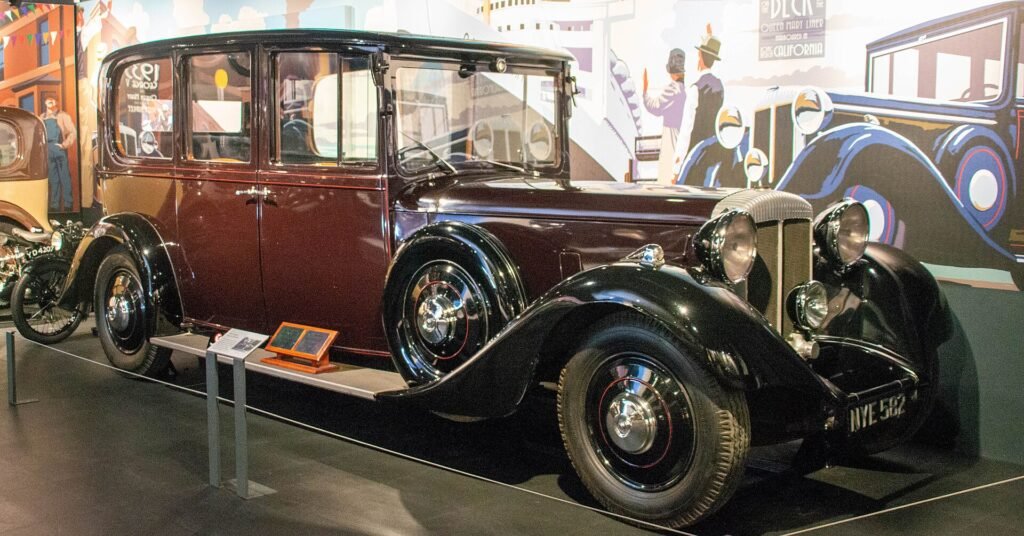 Daimler Double Six photo