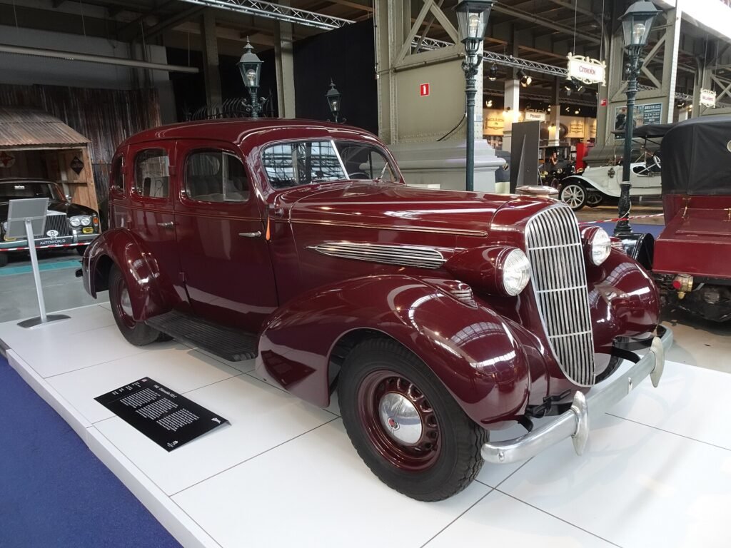 Oldsmobile F35 photo