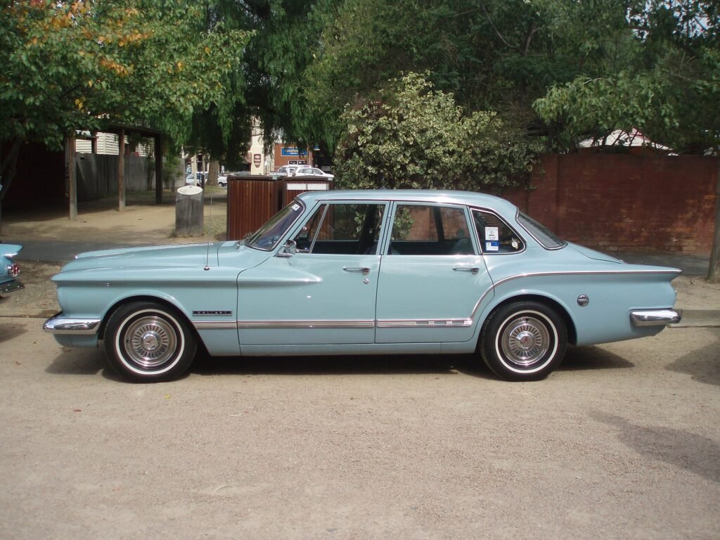 Plymouth Valiant photo