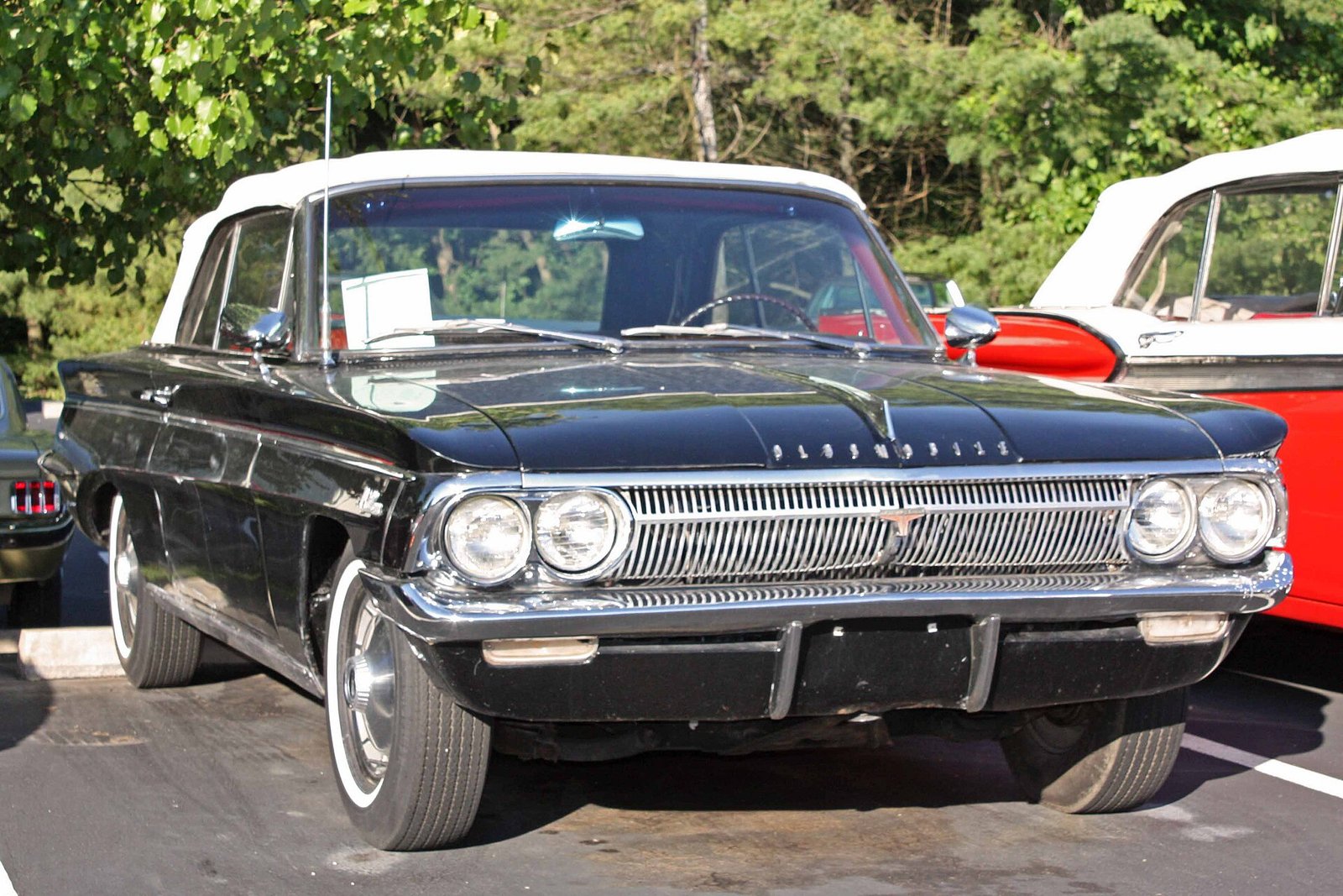 Oldsmobile F85 Cutlass