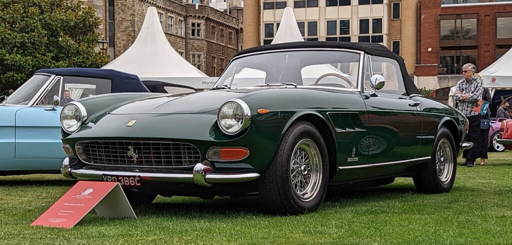 Ferrari 275 photo