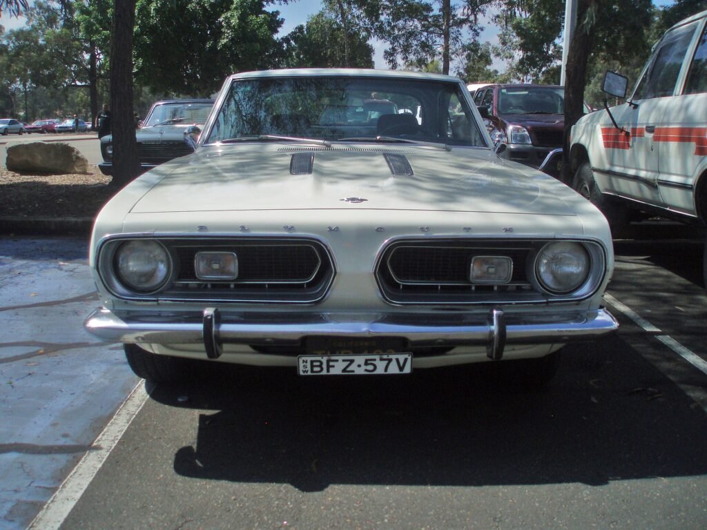 Plymouth Barracuda Notchback photo