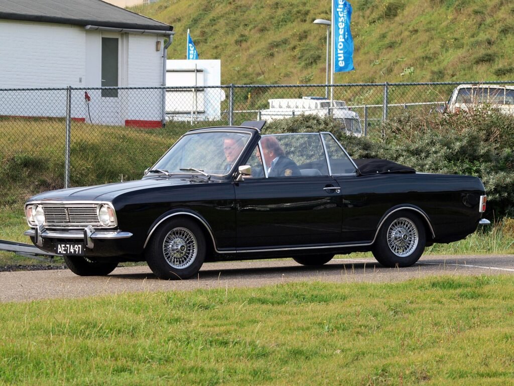 Ford Cortina 1600 E photo