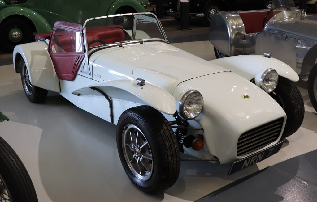 Lotus Seven S3 photo