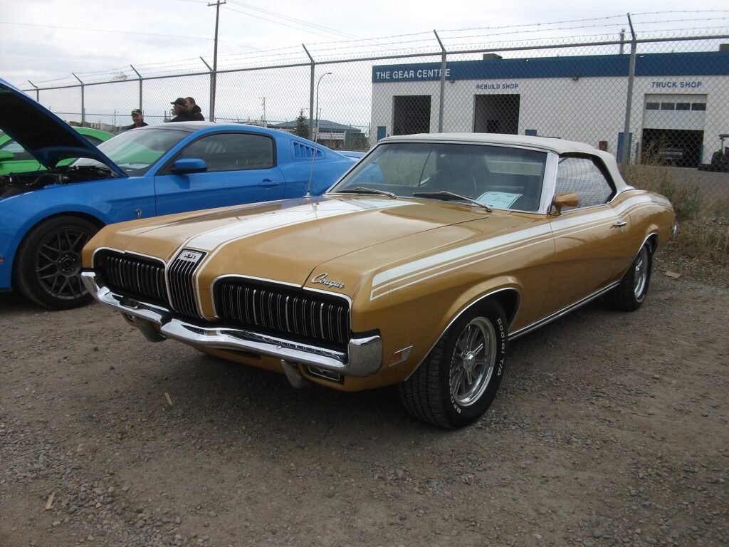 Mercury Cougar XR-7 photo