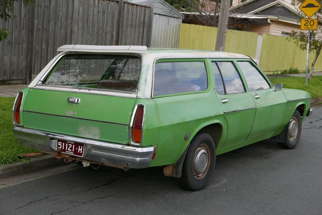 Holden Kingswood photo