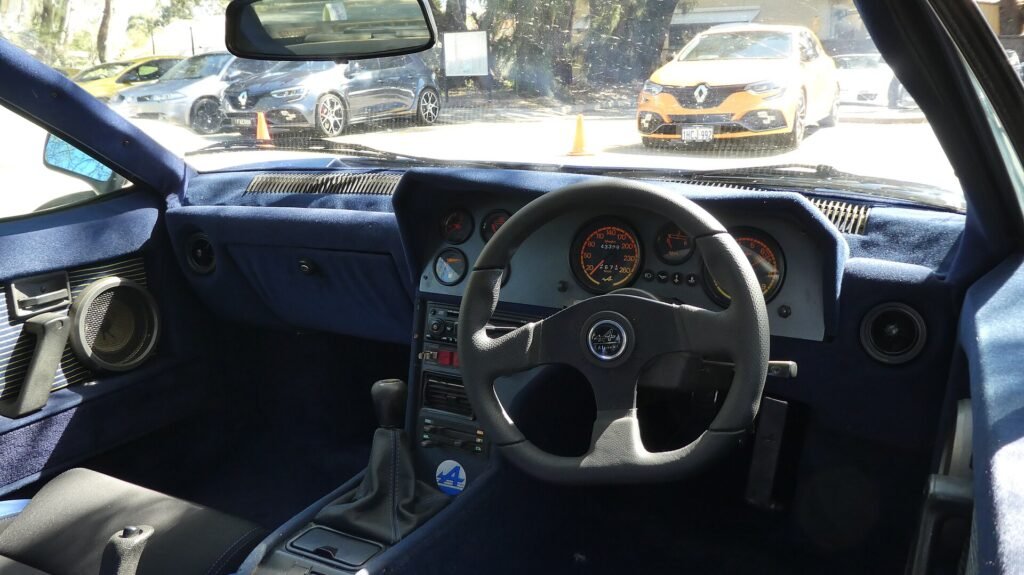 Alpine A310 photo
