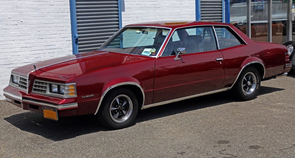 Pontiac Le Mans photo