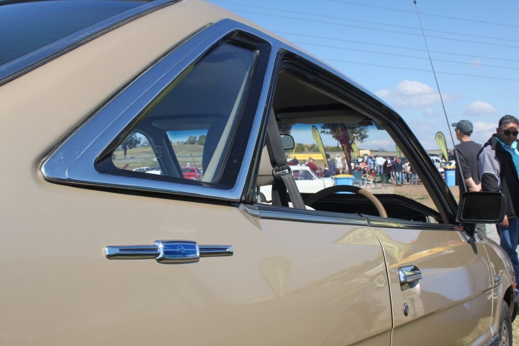 Subaru 1800 photo