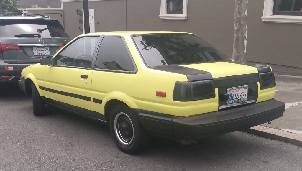 Toyota Corolla AE86 photo