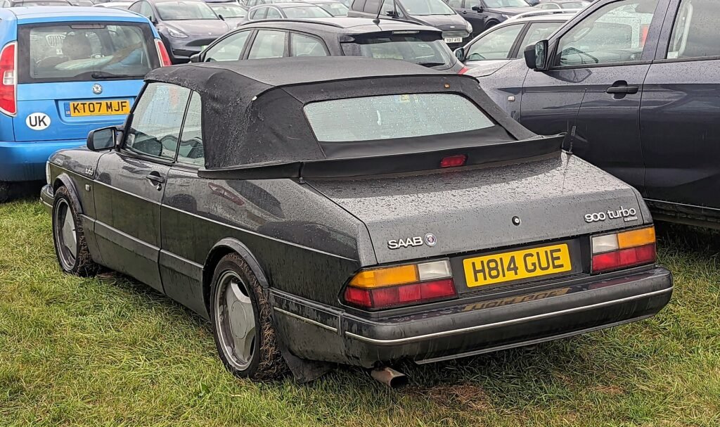 Saab 900 T photo