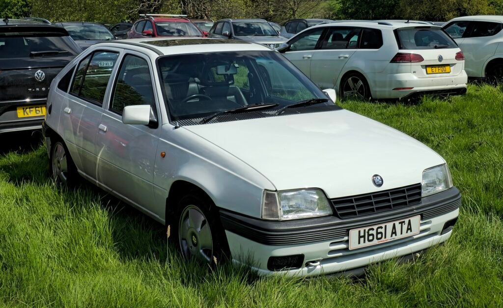 Vauxhall Astra photo