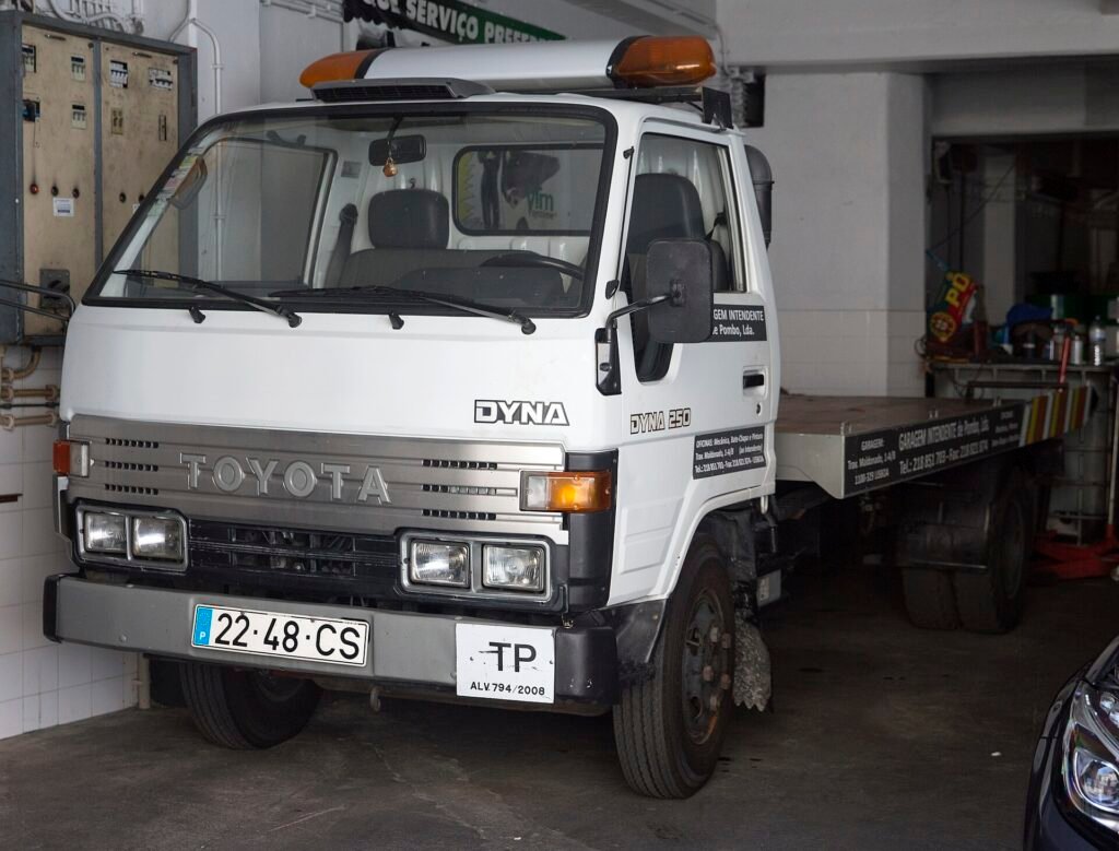 Toyota Dyna photo