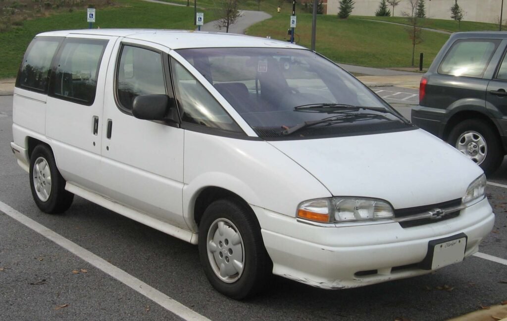 Chevrolet Lumina photo