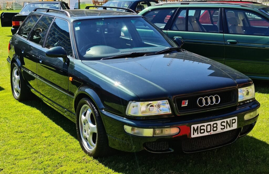 Audi RS2 photo
