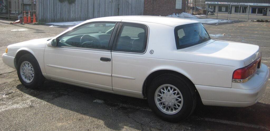 Mercury Cougar XR-7 photo