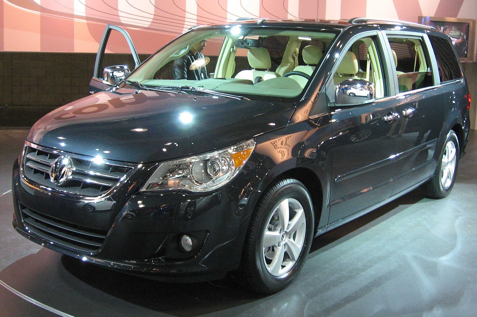 Volkswagen Routan