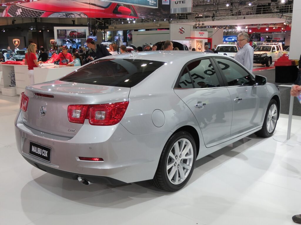 Holden Malibu photo