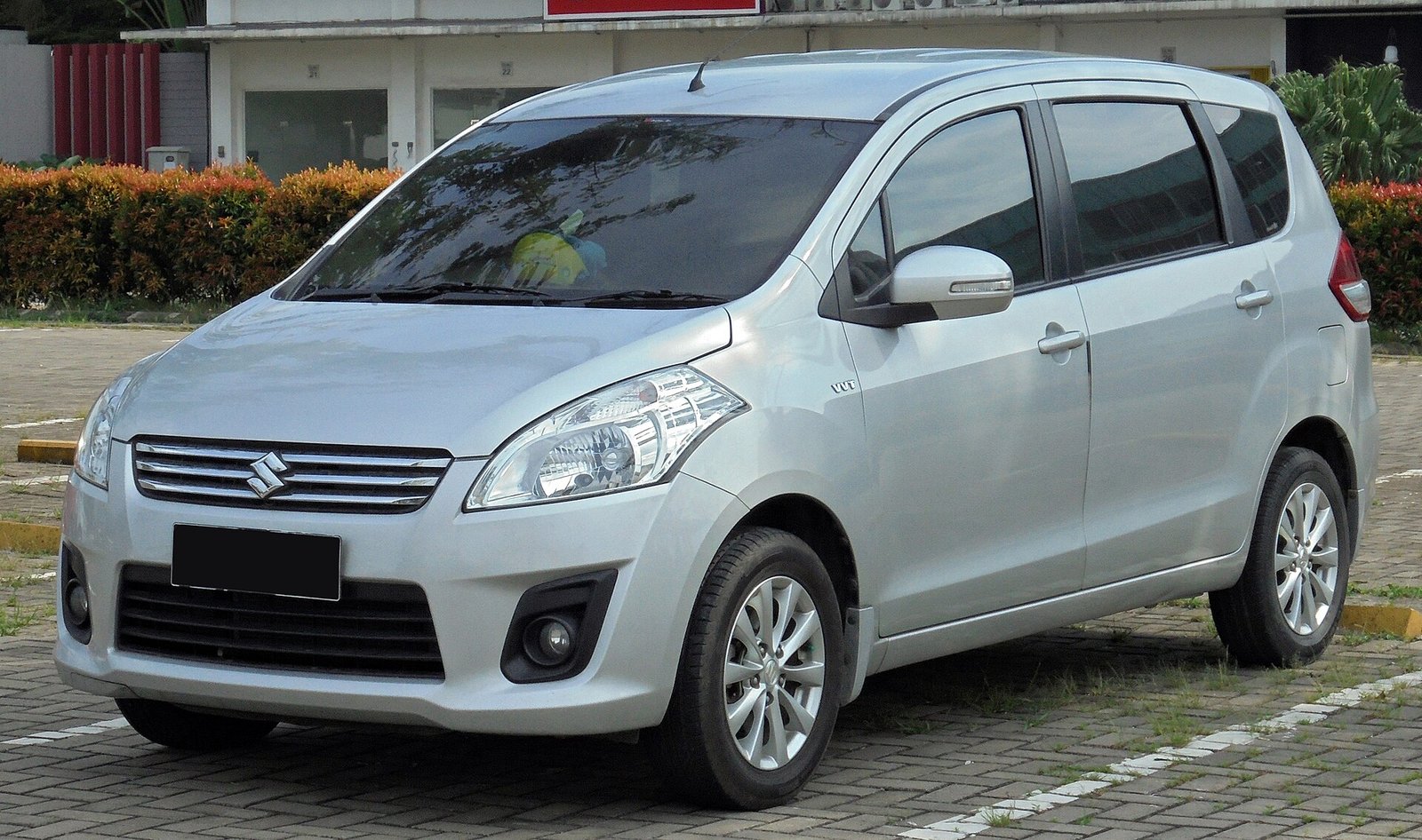 Suzuki XL7