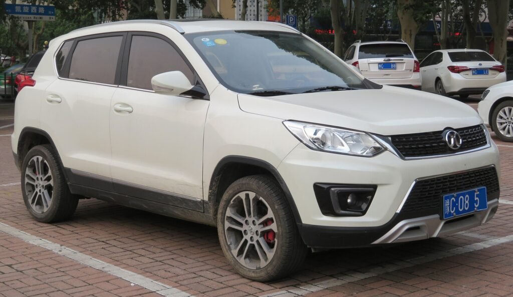 BAIC X35 photo