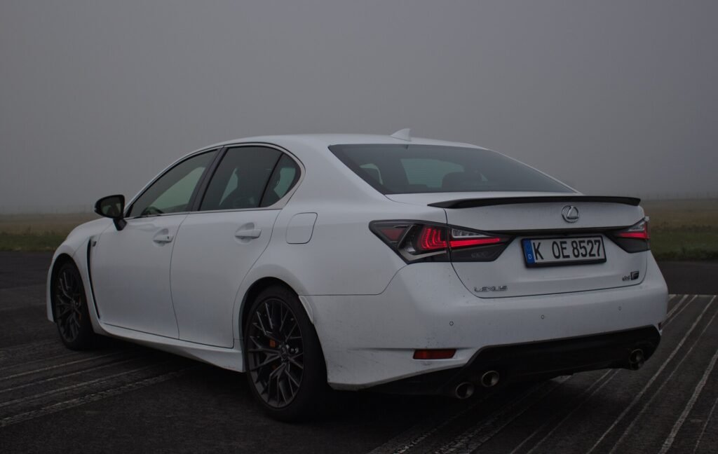 Lexus GS F photo