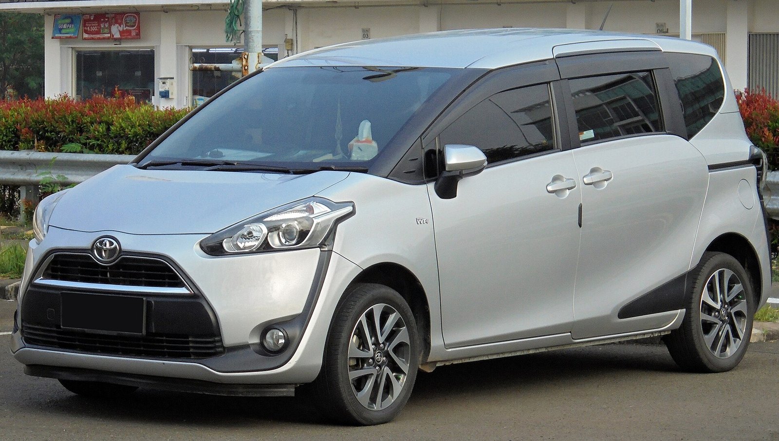Toyota Sienta