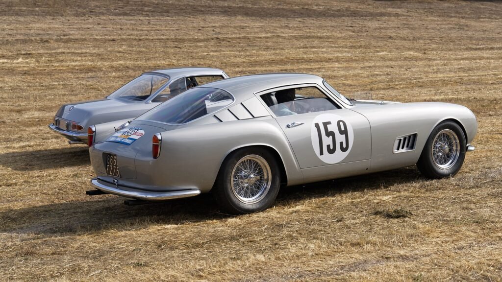Mercedes-Benz 250 TD photo