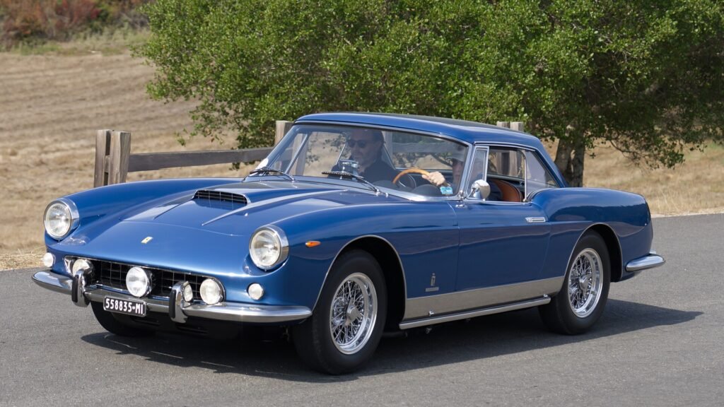 Ferrari 400 photo