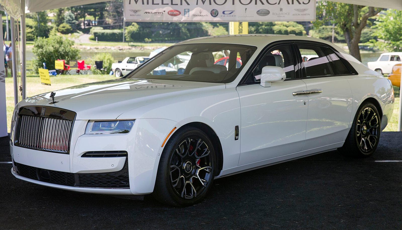 Rolls-Royce Black Badge Ghost