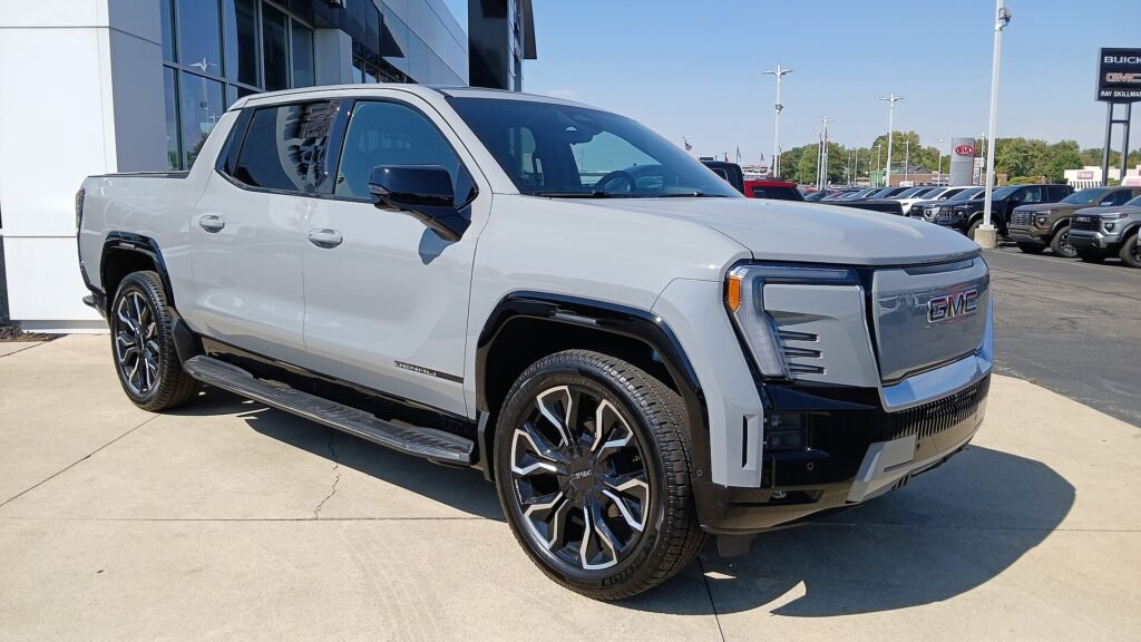 GMC Sierra EV photo