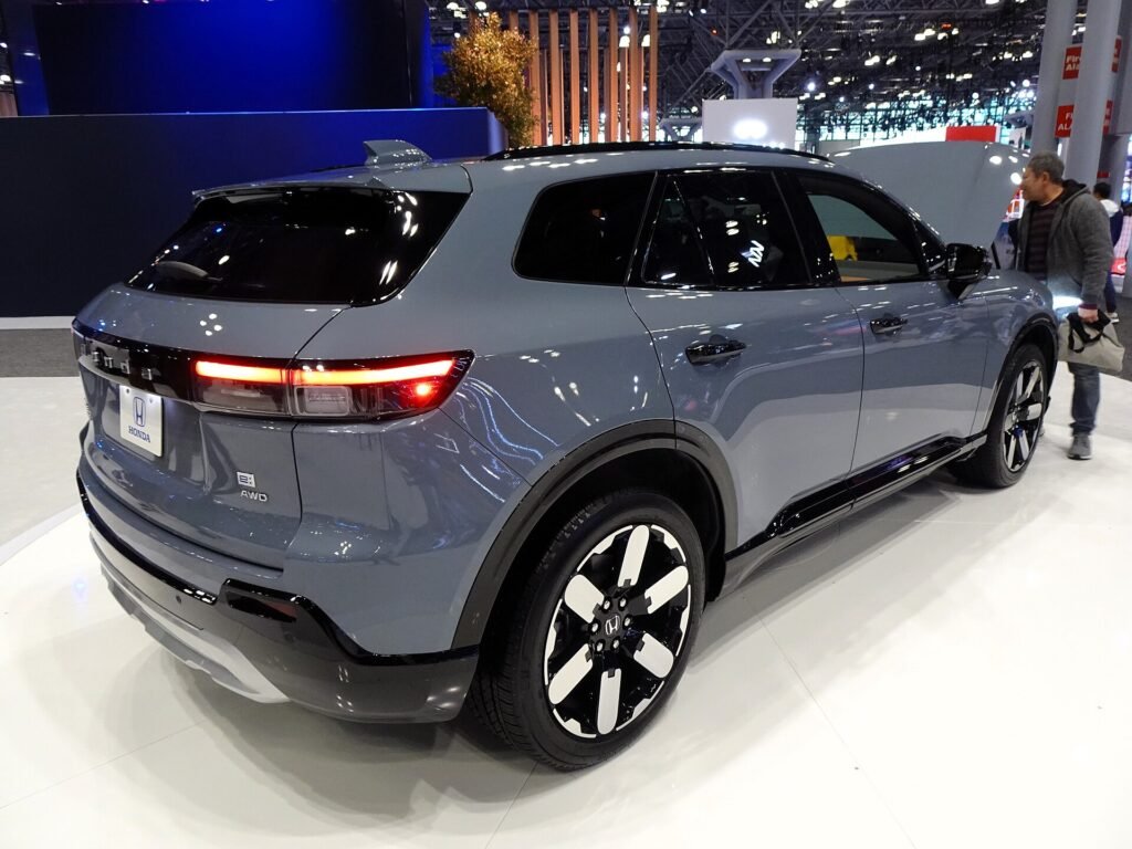 Honda Prologue photo