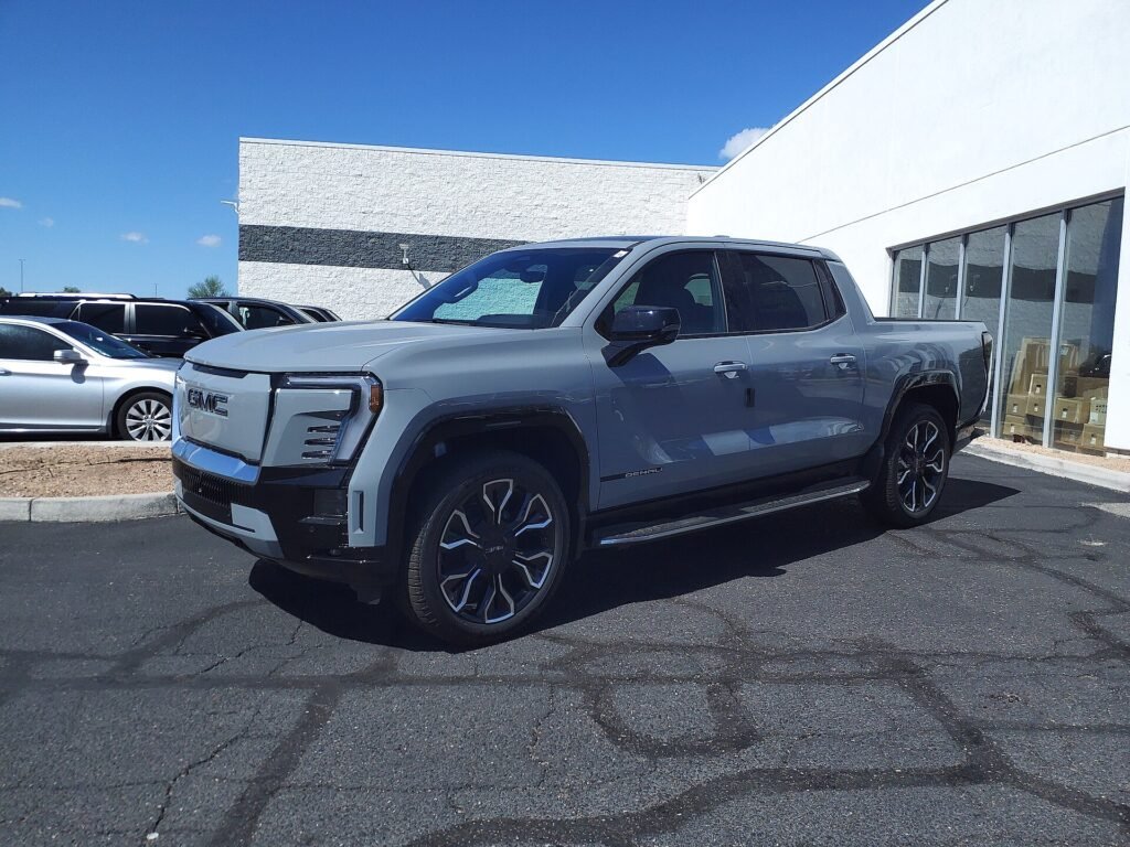 GMC Sierra EV photo