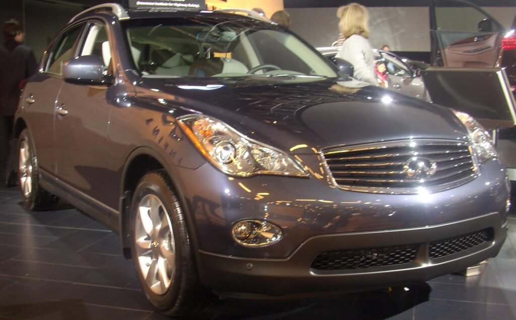 Infiniti EX35 photo
