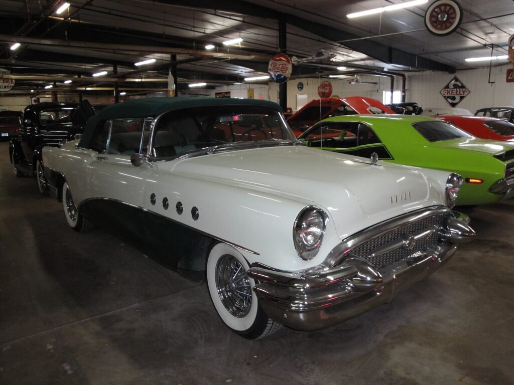 Buick 55 photo