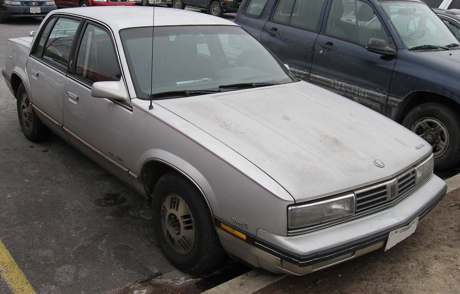 Oldsmobile Cutlass Calais