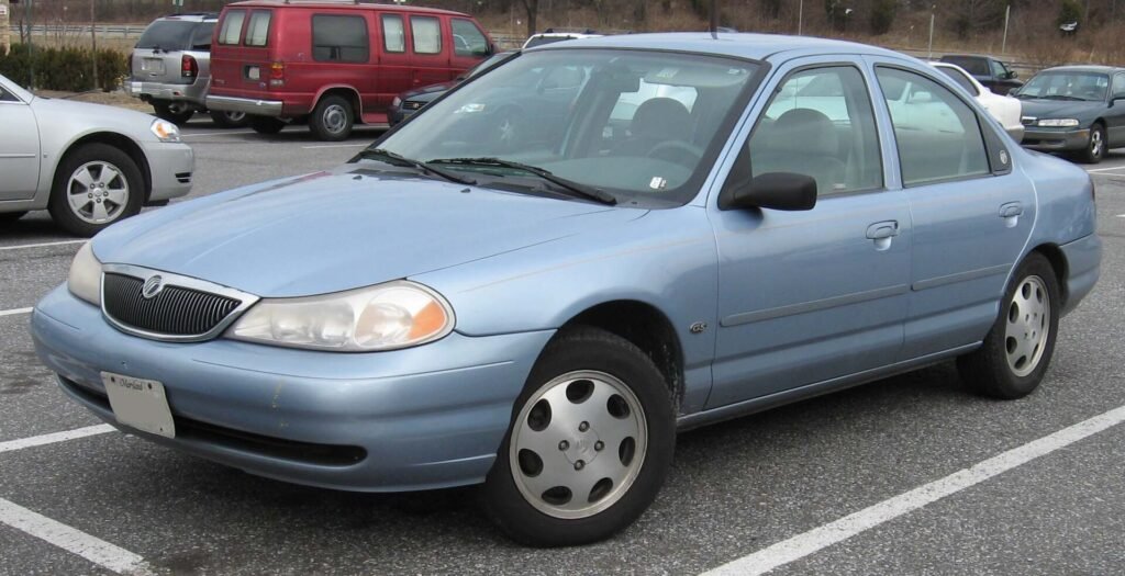 Mercury Mystique photo