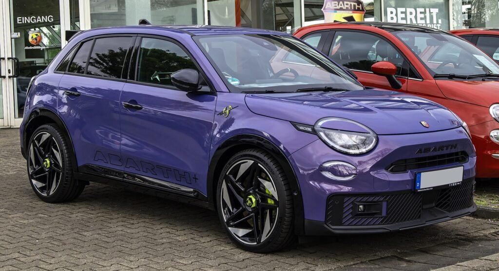 Abarth 600E photo