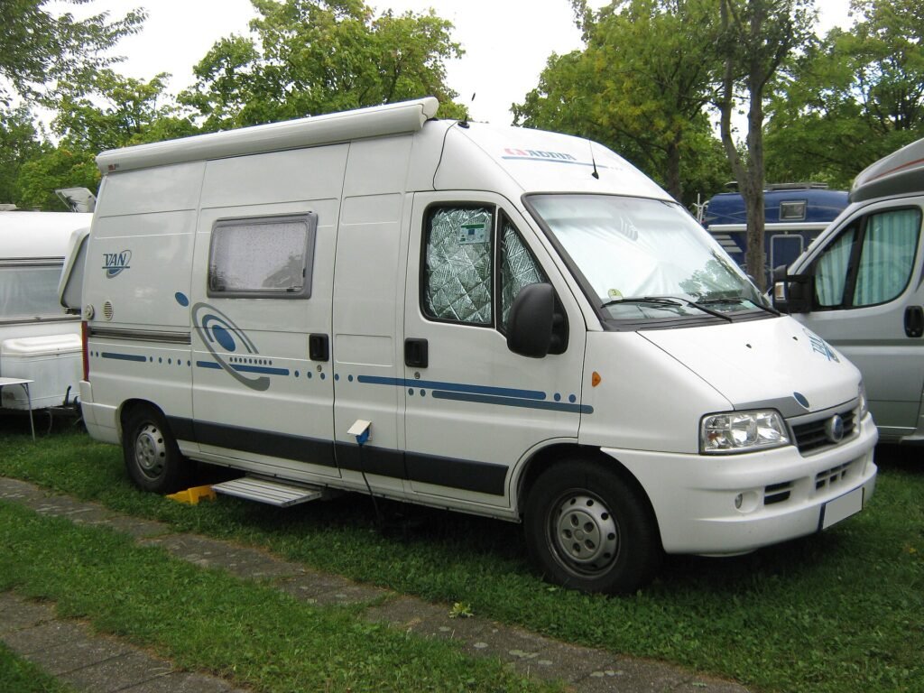 Fiat Adria Twin photo