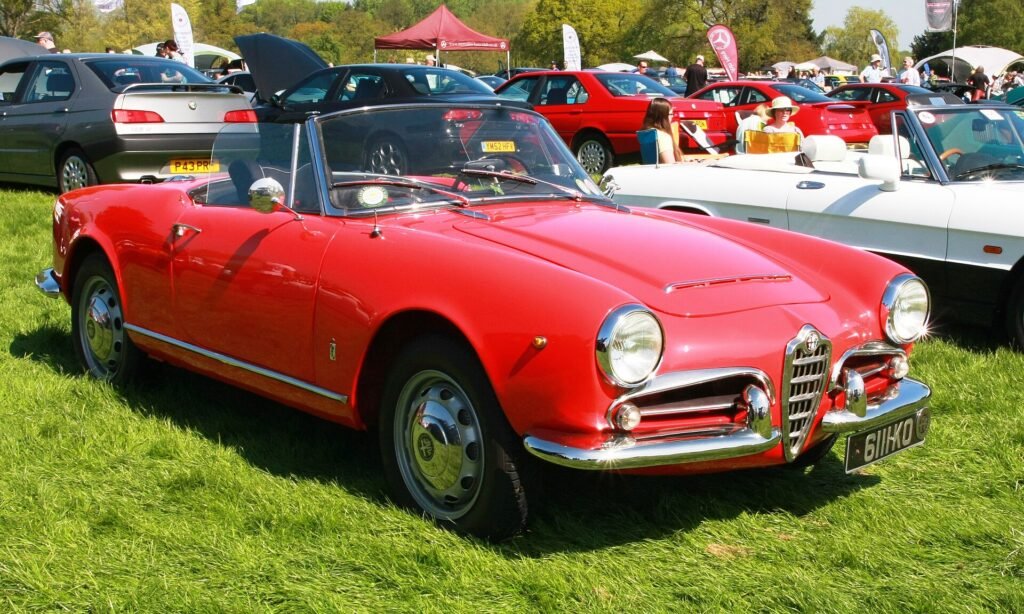Alfa Romeo Spider 1600 photo