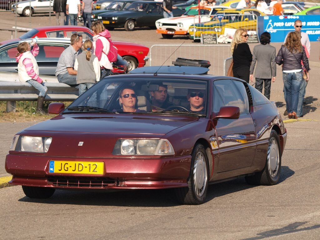 Alpine V6 GT Turbo photo