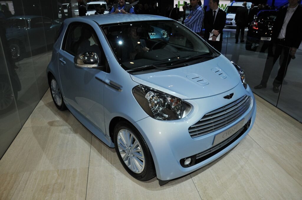Aston Martin Cygnet photo