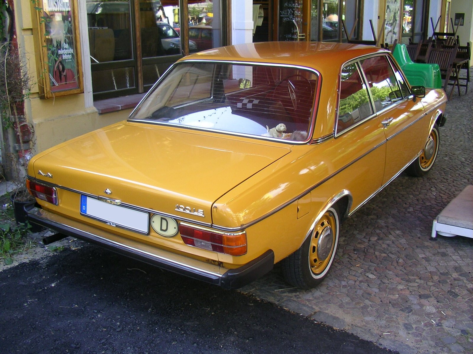 Audi 100 LS