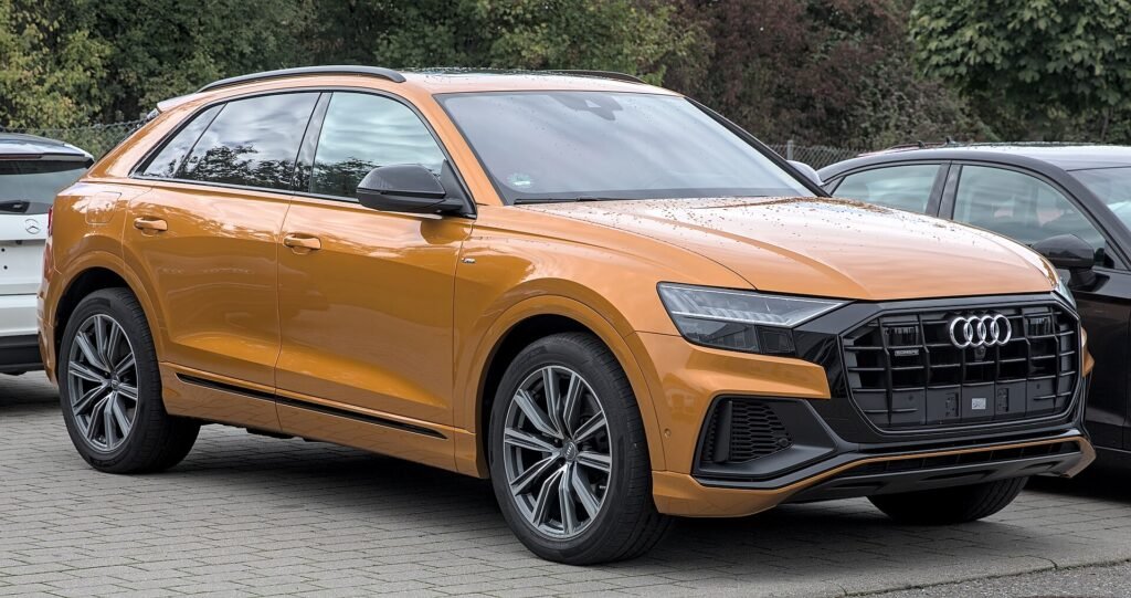 Audi Q8 photo