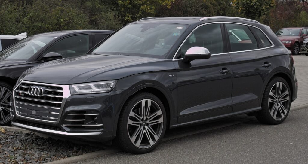 Audi SQ5 photo