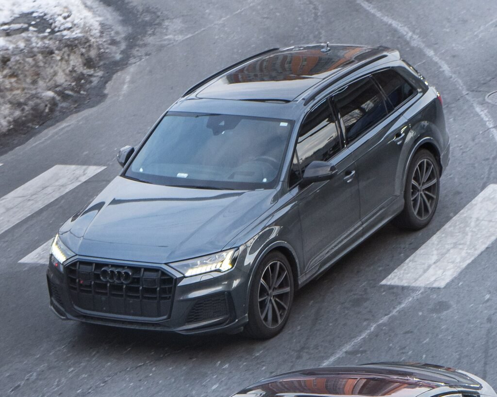 Audi SQ7 photo