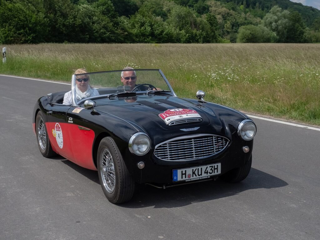 Austin-Healey 100 photo