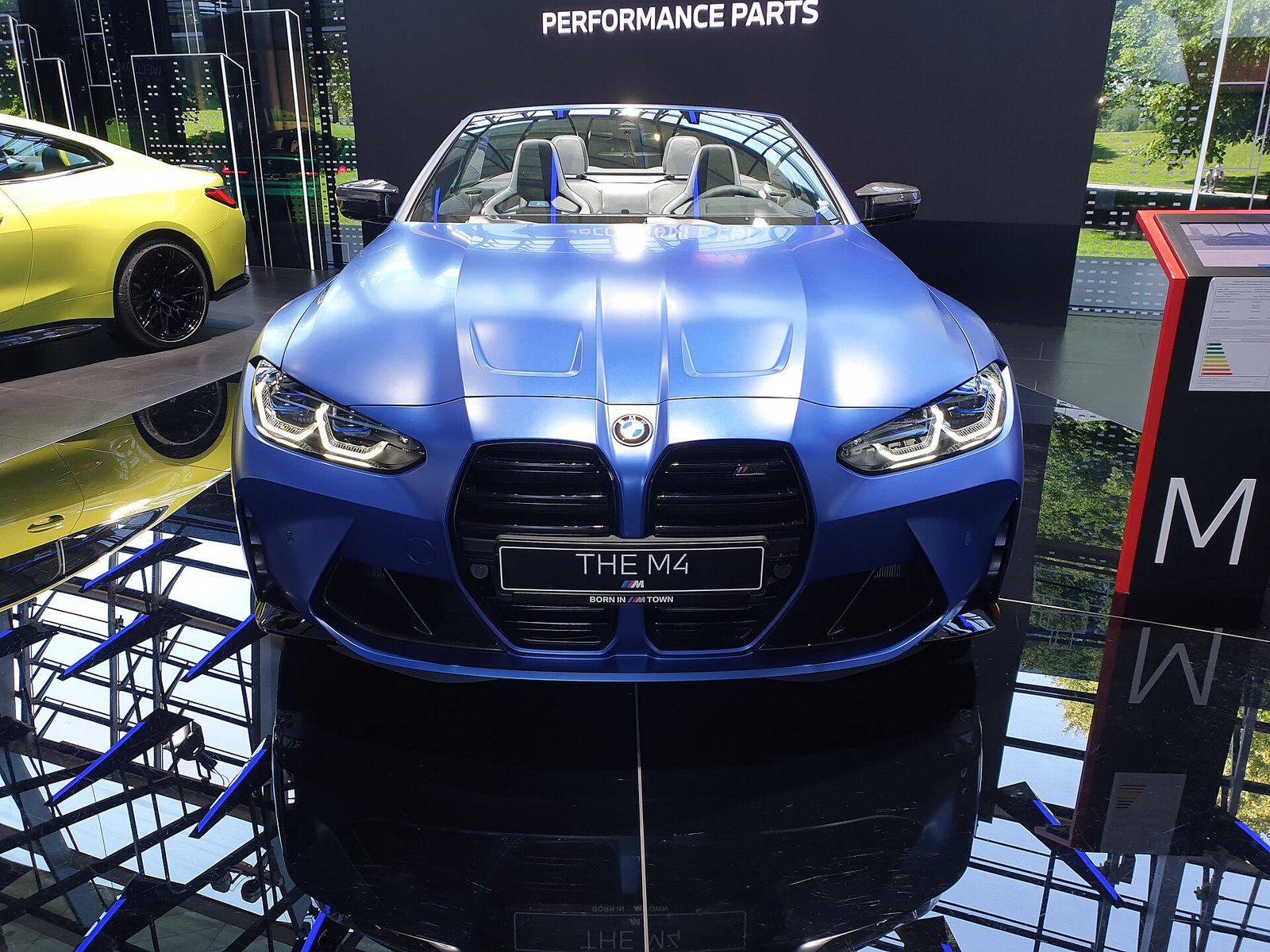 BMW M4