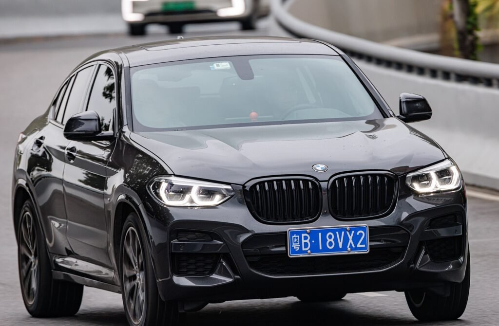 BMW X4 photo